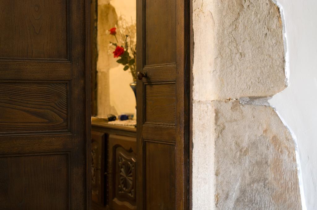 Chambres D'Hotes Jauregia Saint-Etienne-de-Baigorry Luaran gambar
